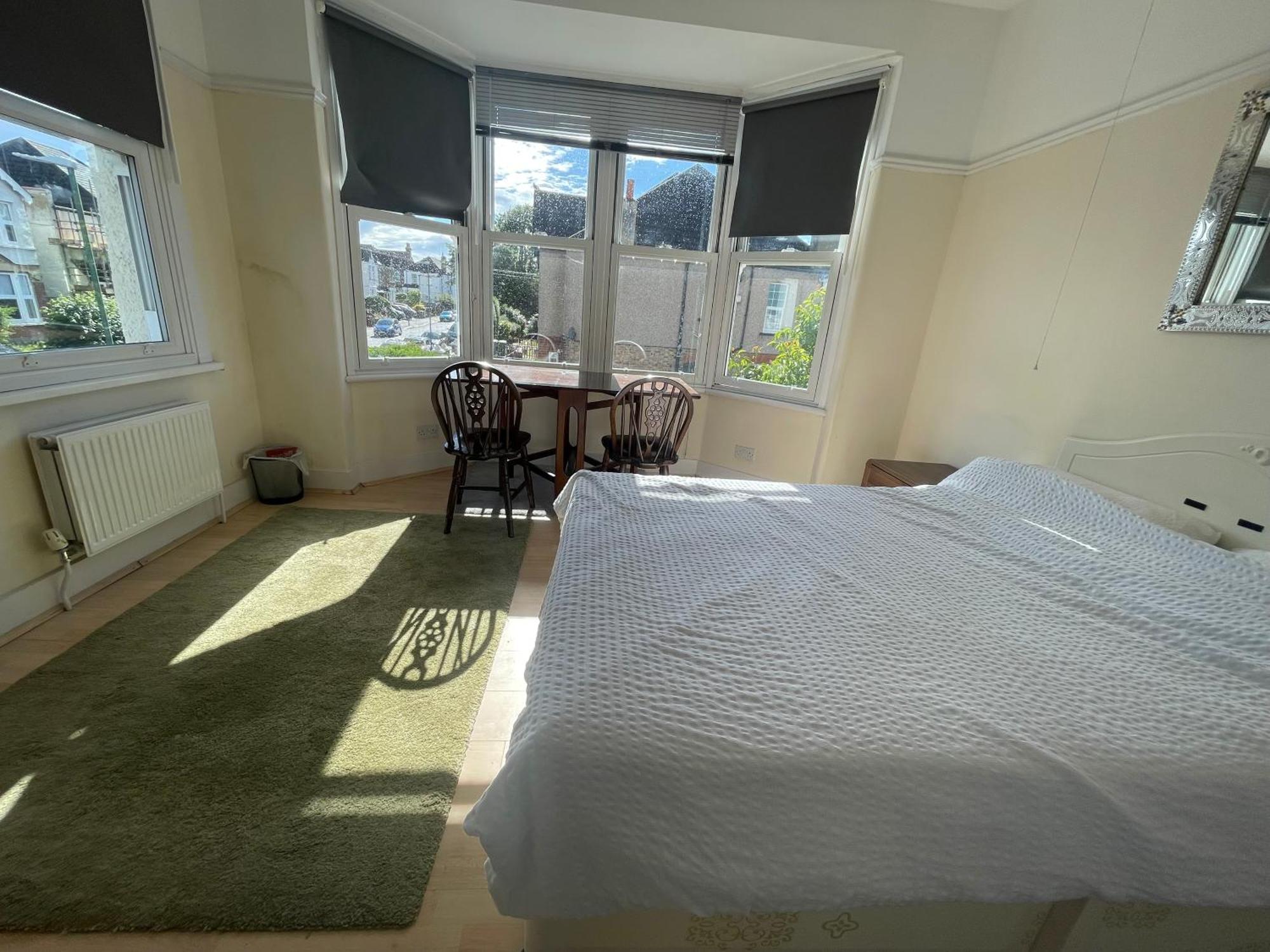 Room With Private Bathroom And Shared Kitchen Londres Exterior foto
